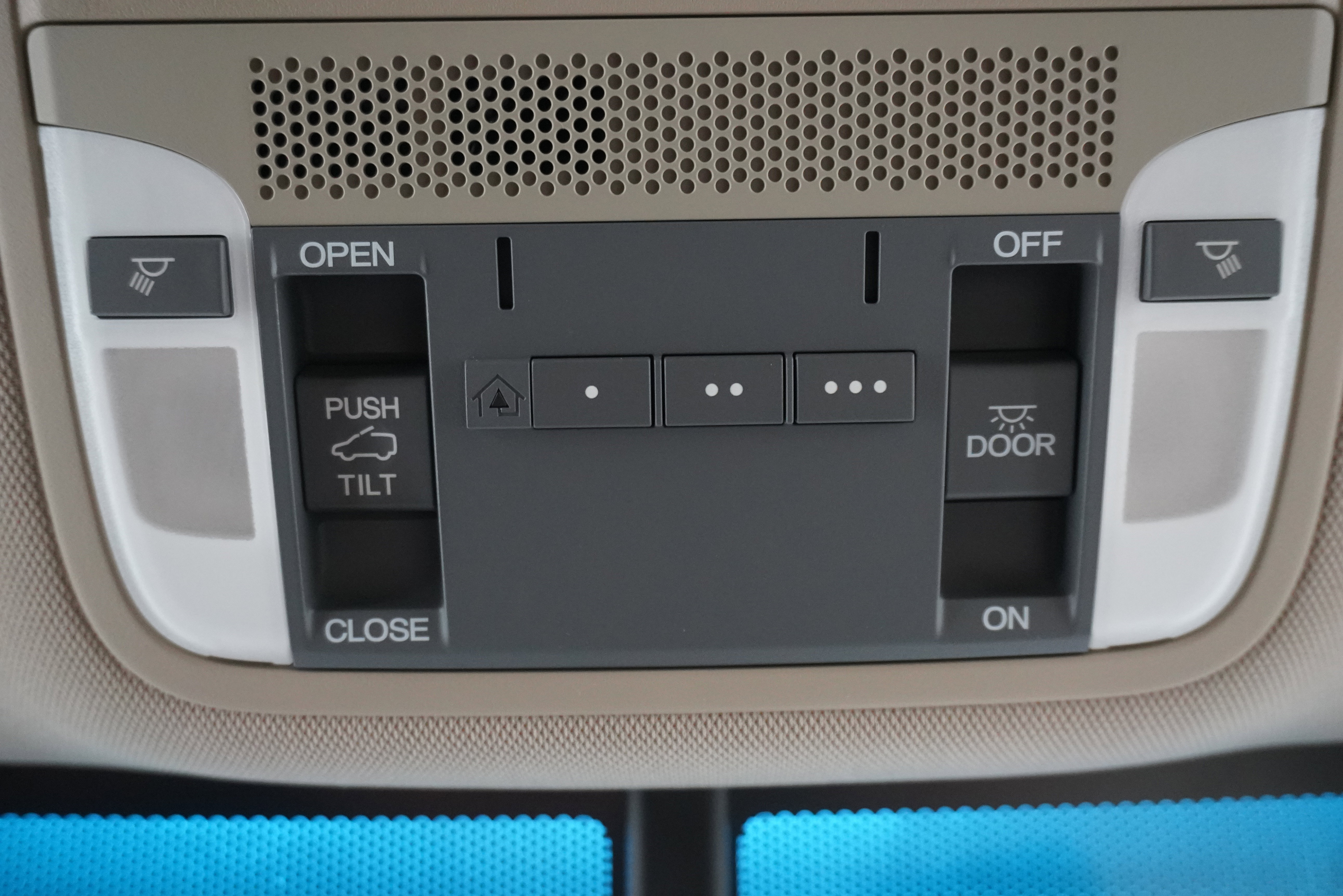 Used 2013 Acura RDX FWD image 23