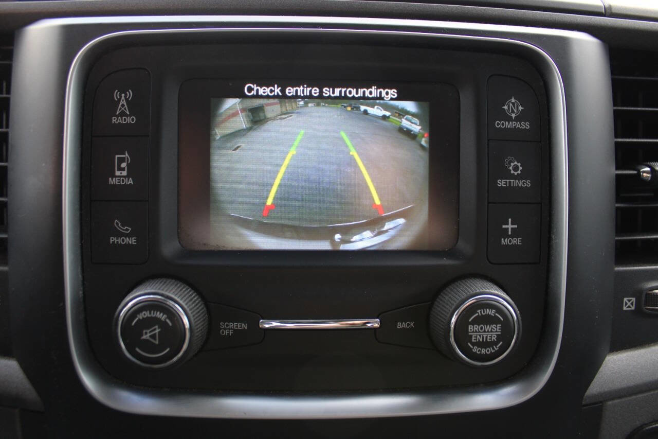 Used 2018 RAM 2500 Tradesman w/ Chrome Appearance Group image 28