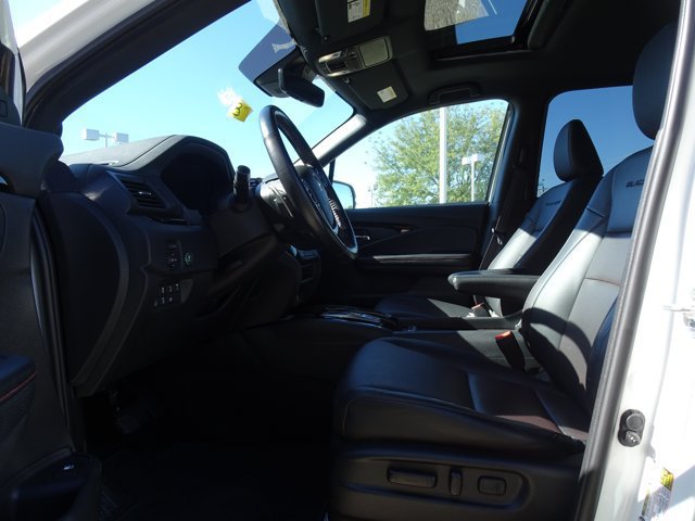 Used 2022 Honda Ridgeline Black Edition image 9
