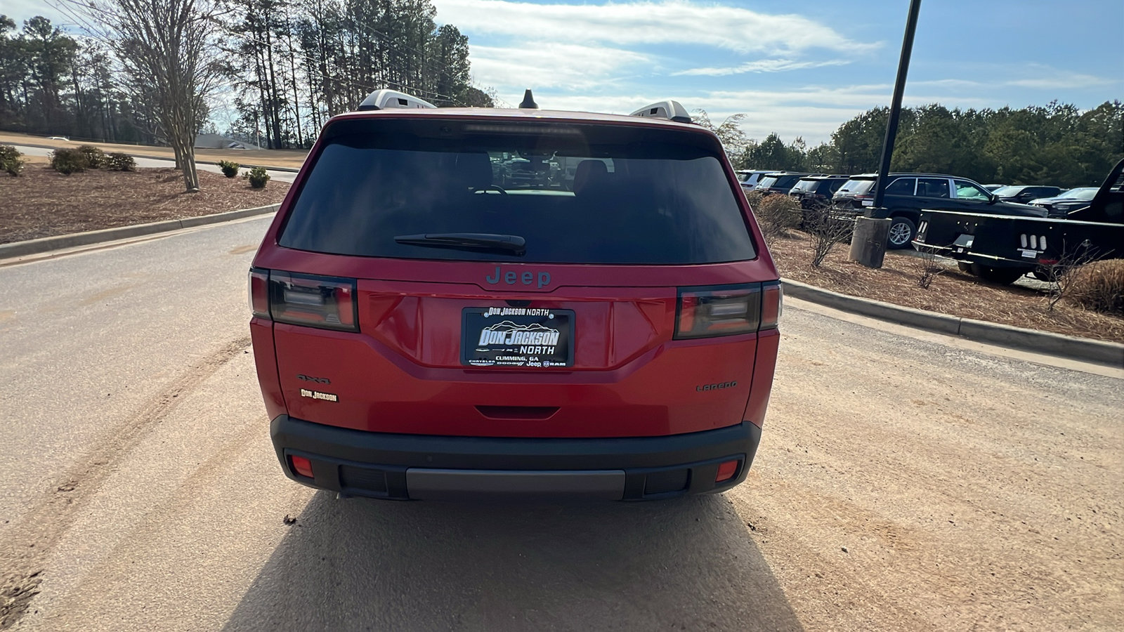 New 2026 Jeep Cherokee Laredo image 9