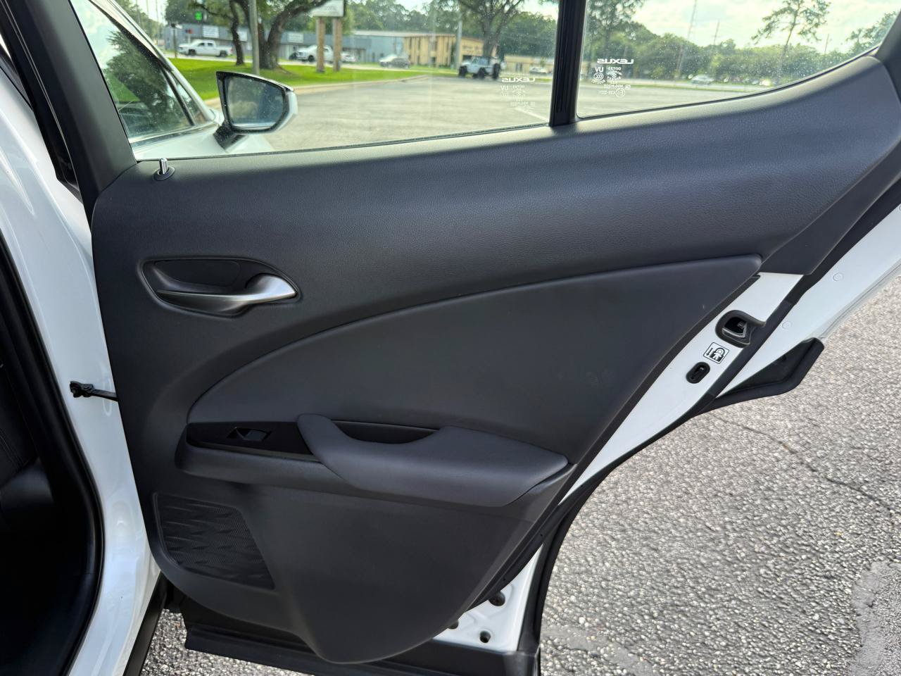 Used 2021 Lexus UX 200 w/ Accessory Package (A2) FWD image 25
