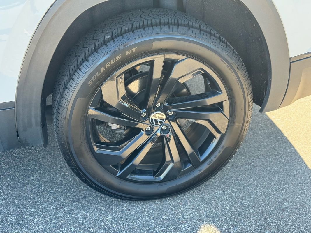 Used 2021 Volkswagen Atlas SE image 10