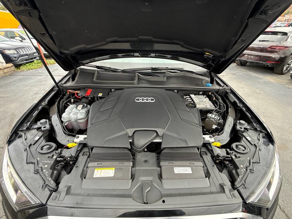 Used 2022 Audi Q7 3.0T Premium Plus w/ Premium Plus Package image 9