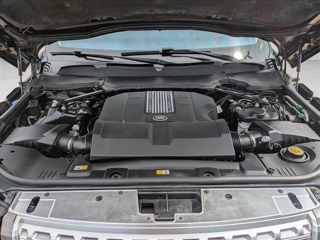 Used 2017 Land Rover Range Rover Supercharged image 25