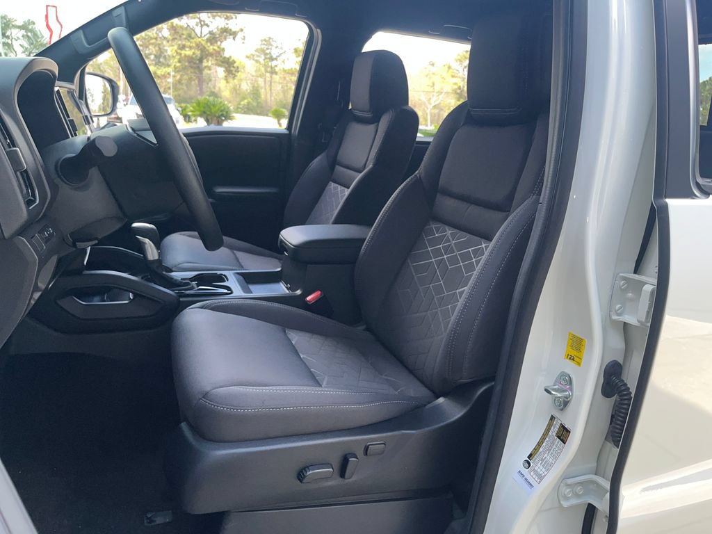 New 2026 Nissan Frontier SV w/ Tow Package RWD image 10