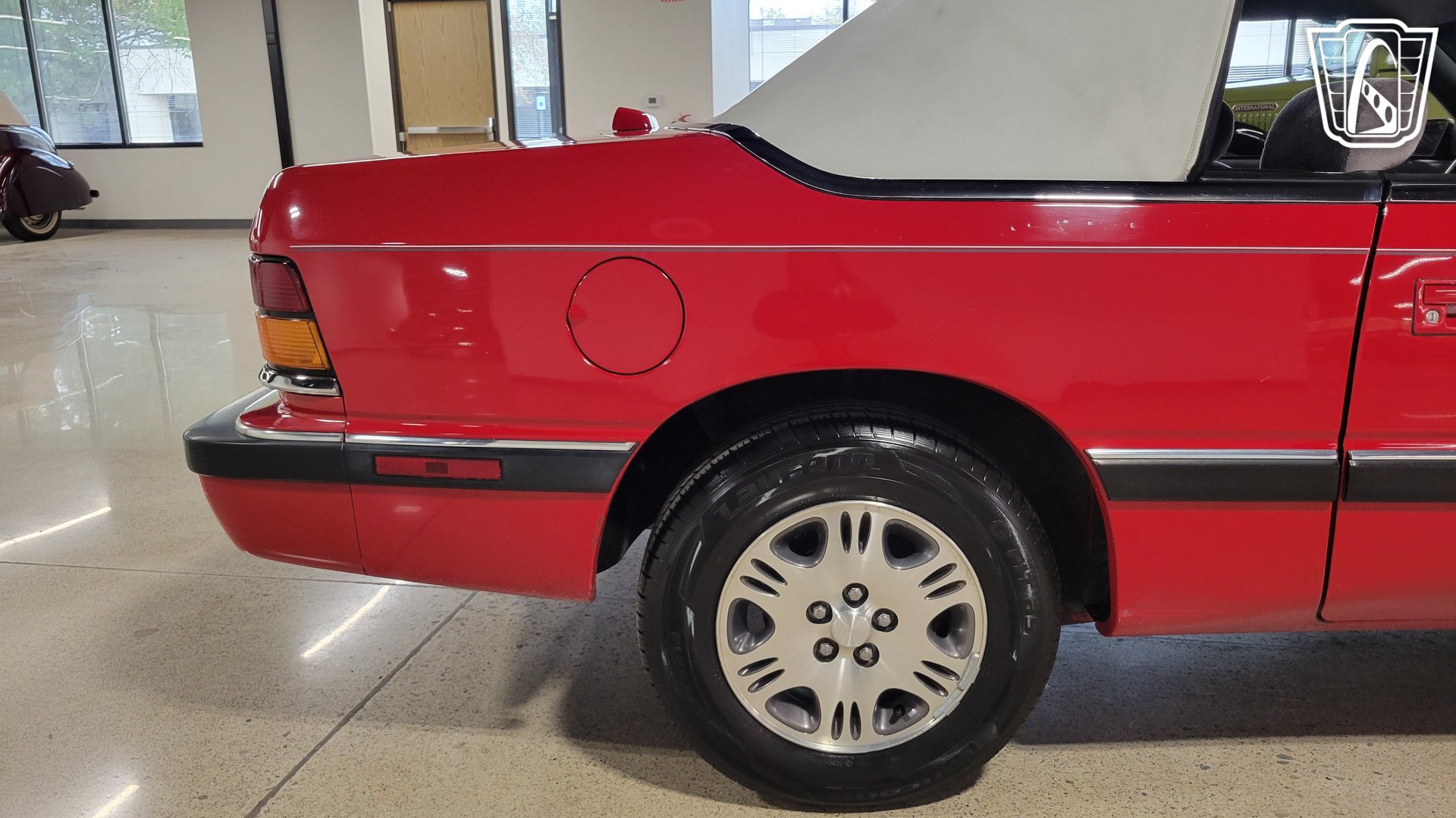 Used 1993 Chrysler LeBaron Convertible FWD image 38