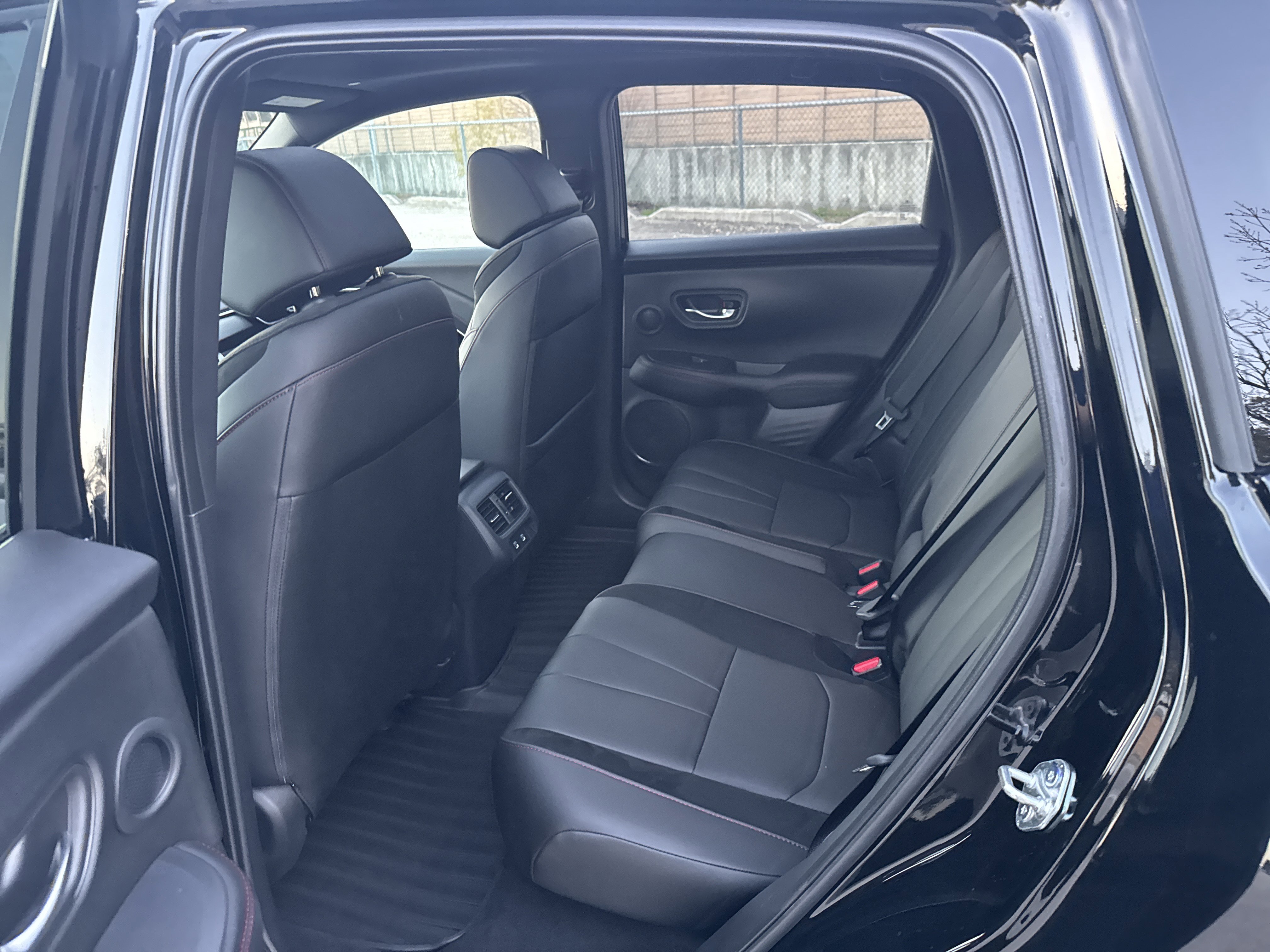 Used 2025 Acura ADX A-Spec image 10