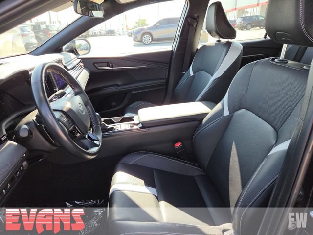 Certified 2025 Toyota Camry SE FWD image 20