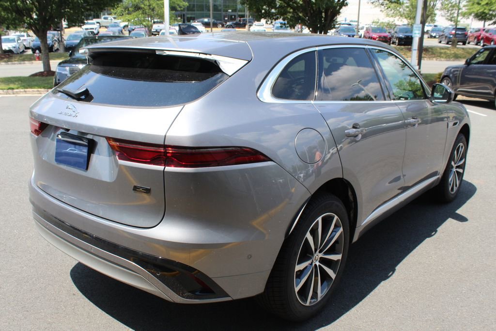 New 2026 Jaguar F-PACE R-Dynamic S AWD/4WD image 2