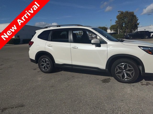 Used 2020 Subaru Forester Premium image 10