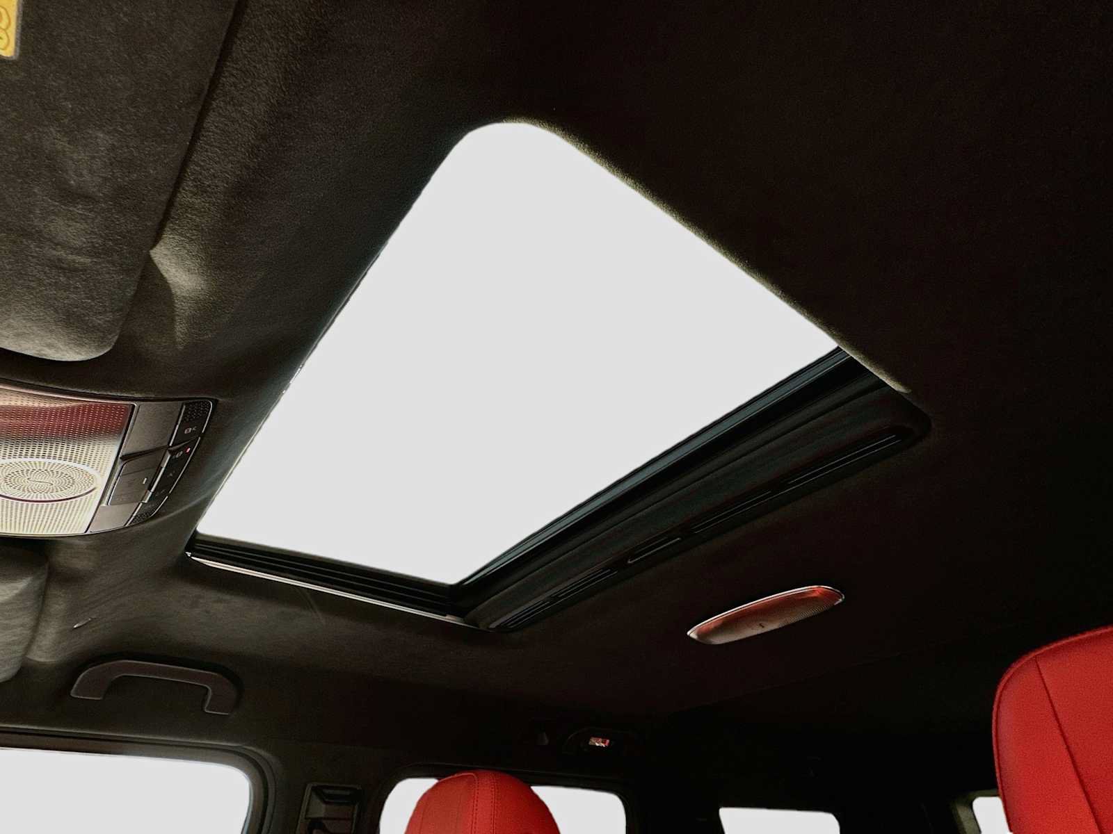 Used 2025 Mercedes-Benz G 550 image 23