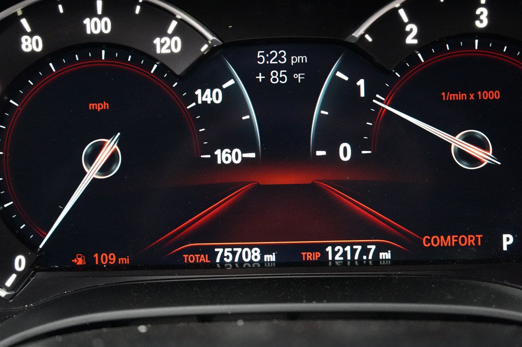 Used 2017 BMW 540i RWD image 17