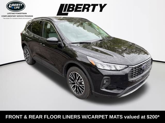 Used 2023 Ford Escape SE FWD image 2