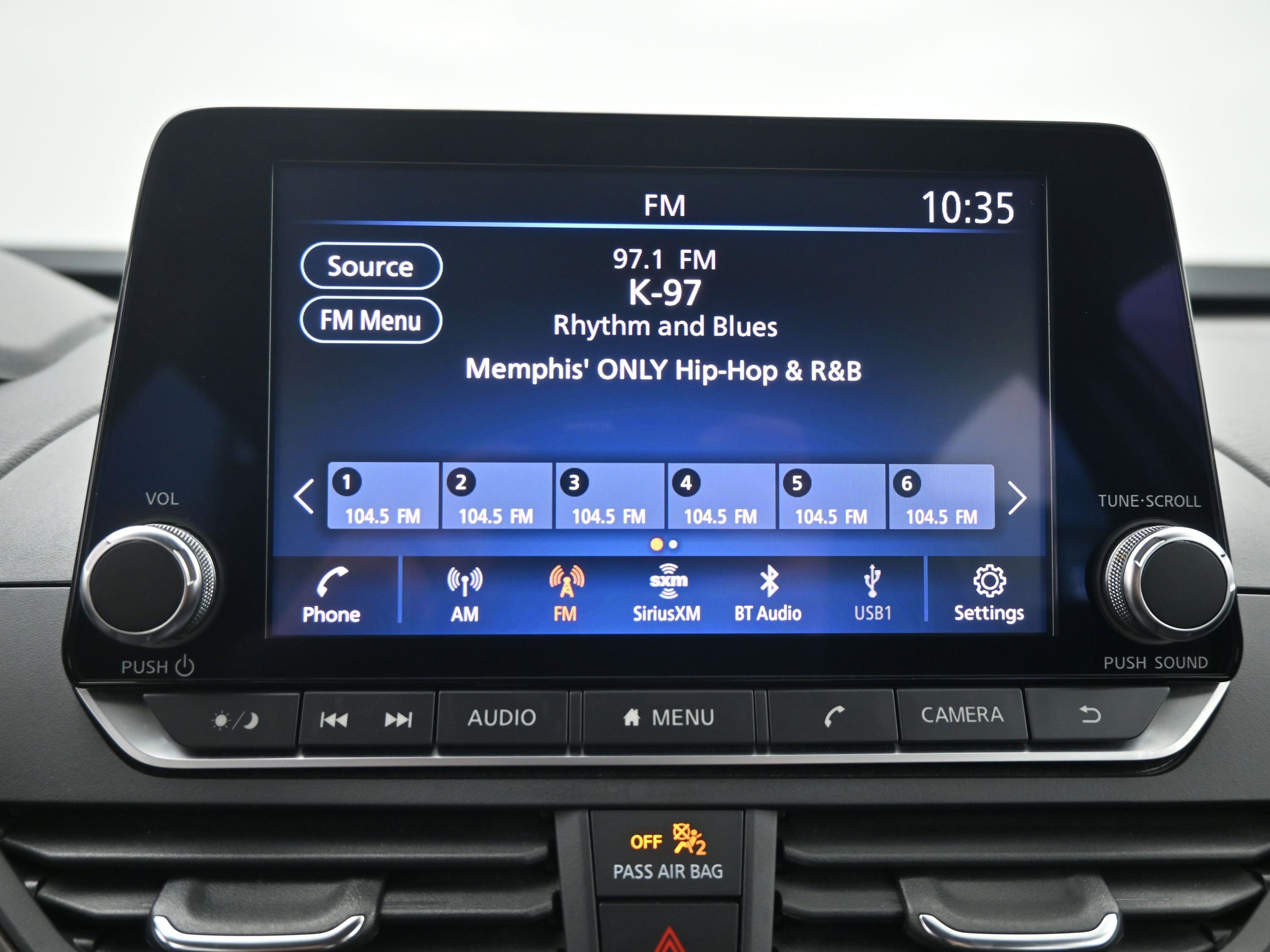 Used 2024 Nissan Altima 2.5 SV image 15