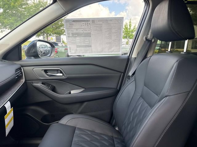 New 2026 Nissan Rogue Platinum AWD/4WD image 17