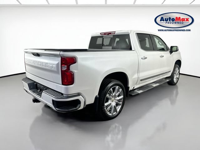 Used 2024 Chevrolet Silverado 1500 High Country w/ High Country Premium Package AWD/4WD image 2