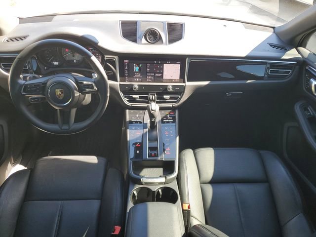 Used 2024 Porsche Macan S AWD/4WD image 36