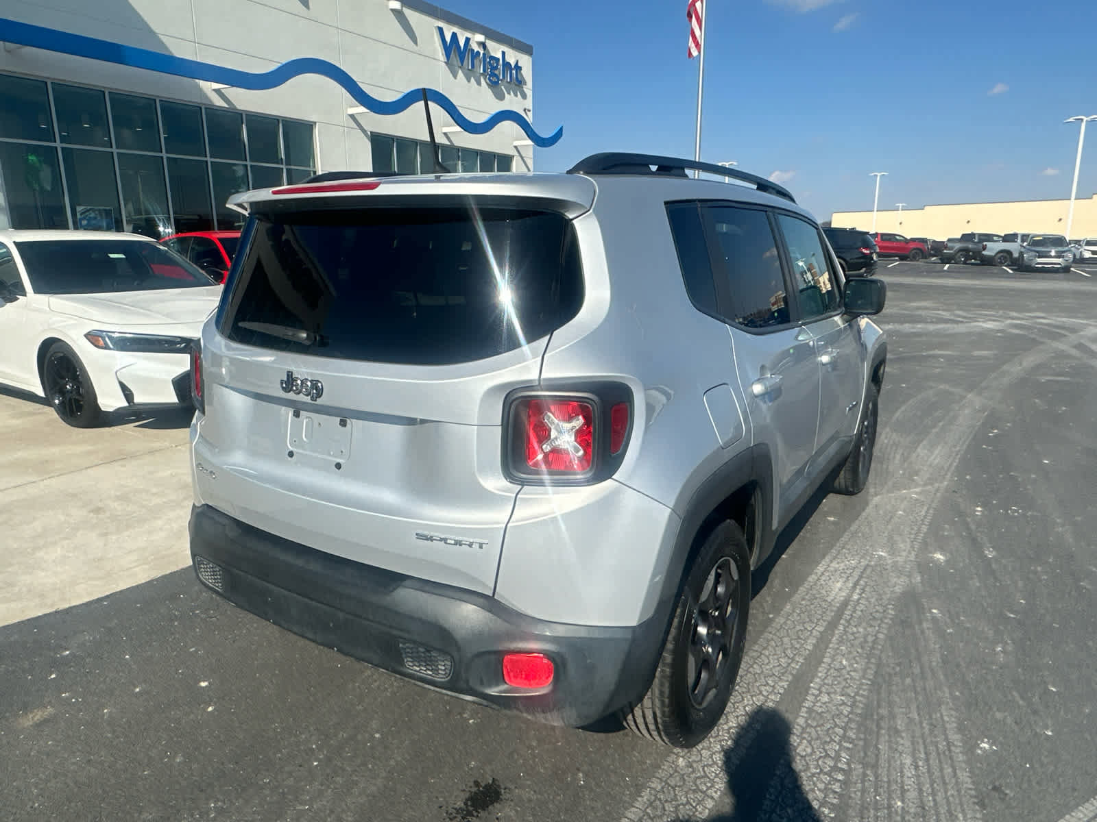 Used 2017 Jeep Renegade Sport w/ Power & Air Group image 8