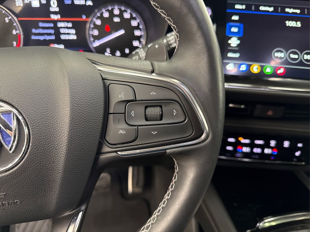 Used 2023 Buick Envision Essence w/ Technology Package I image 27
