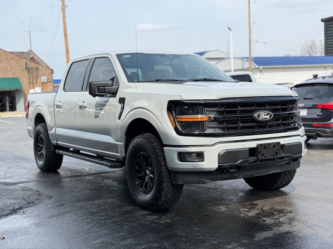 Used 2024 Ford F150 XLT w/ Equipment Group 302A MID image 3