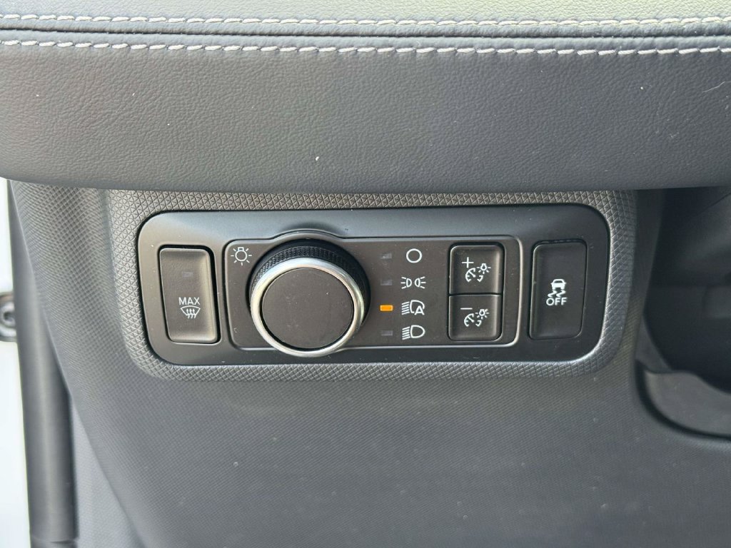 Used 2023 Ford Mustang Mach-E Select w/ Comfort Package Lite RWD image 30