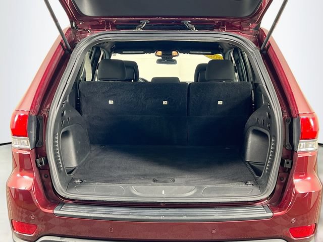 Used 2021 Jeep Grand Cherokee Laredo AWD/4WD image 24