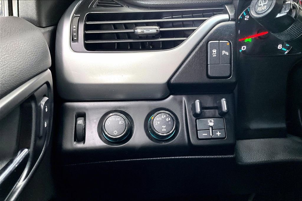 Used 2016 Chevrolet Suburban LS w/ Max Trailering Package image 16