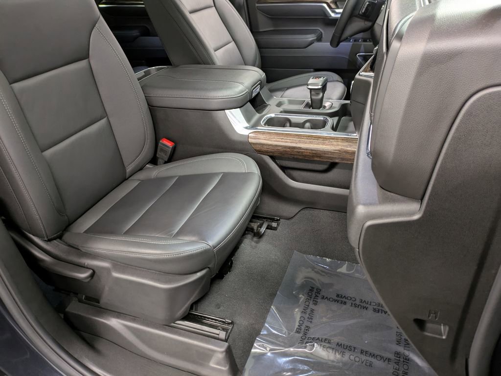 Used 2024 GMC Sierra 1500 Elevation w/ Elevation Premium Package image 29