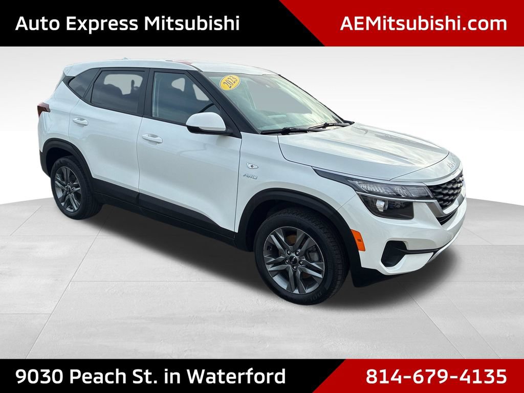 Used 2023 Kia Seltos LX AWD/4WD image 1