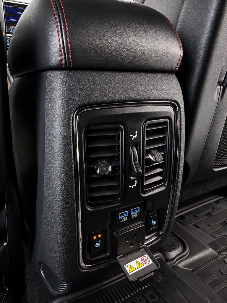 Used 2019 Jeep Grand Cherokee Trailhawk AWD/4WD image 33