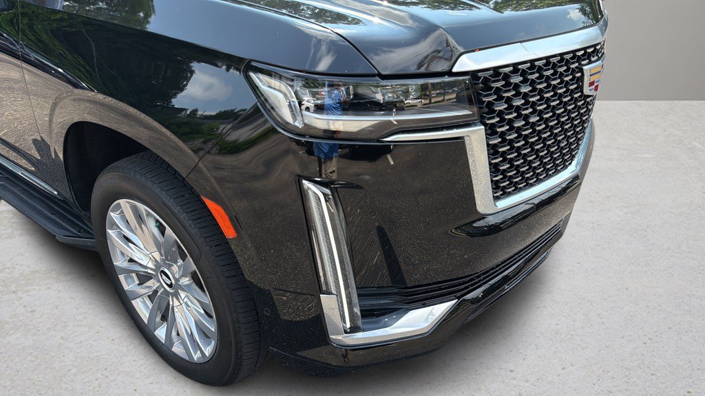 Certified 2024 Cadillac Escalade Premium Luxury w/ LPO, Floor Liner Package AWD/4WD image 12