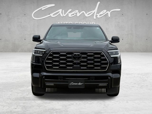 Used 2025 Toyota Sequoia Platinum AWD/4WD image 18