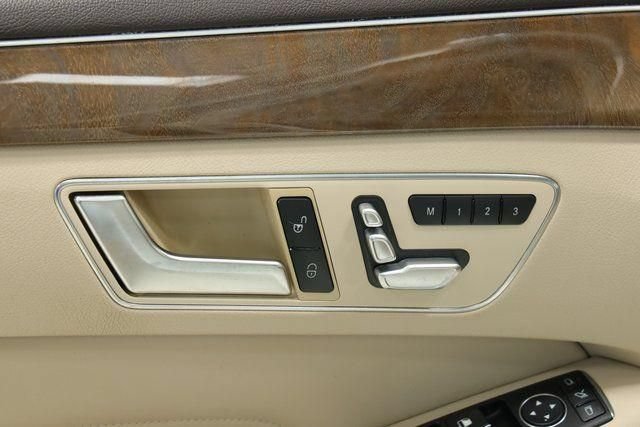 Used 2015 Mercedes-Benz E 350 Sedan image 27