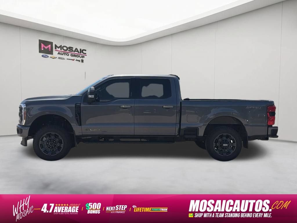 Used 2023 Ford F250 Lariat w/ Sport Appearance Package AWD/4WD image 4
