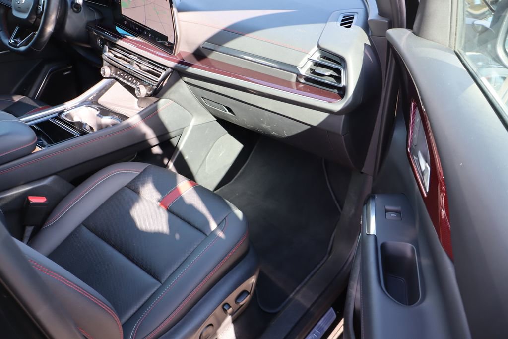 Used 2024 Chevrolet Traverse RS w/ LPO, Floor Liner Package image 57