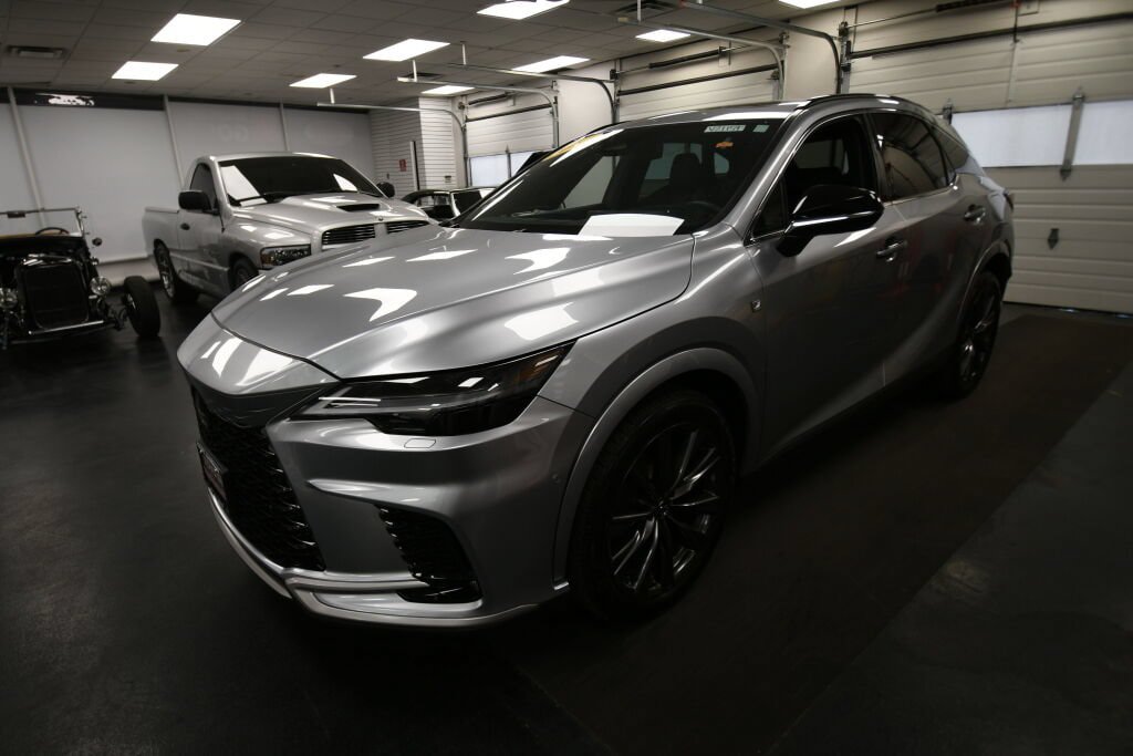 Used 2024 Lexus RX 350 F Sport w/ Convenience Package AWD/4WD image 4