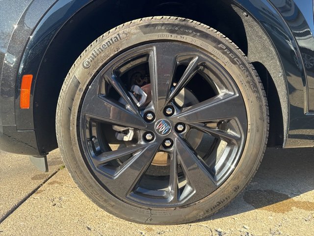 Used 2025 Buick Envision Sport Touring image 10