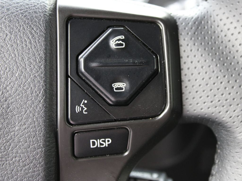 Used 2017 Toyota 4Runner SR5 AWD/4WD image 44