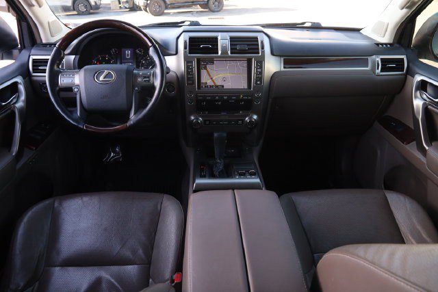 Used 2015 Lexus GX 460 w/ Premium Package AWD/4WD image 25