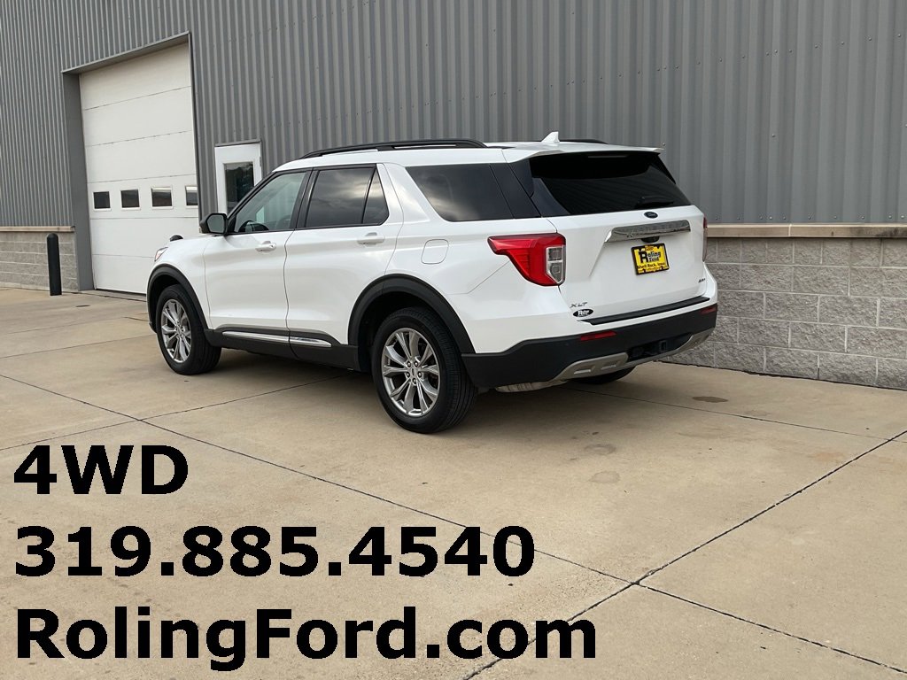 Used 2023 Ford Explorer XLT w/ Equipment Group 202A image 3