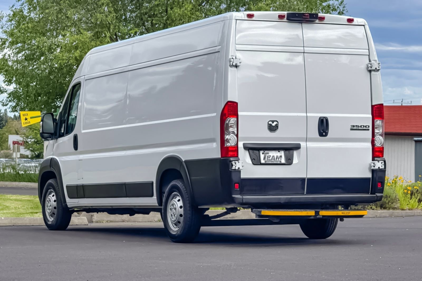Used 2023 RAM ProMaster 3500 FWD image 6
