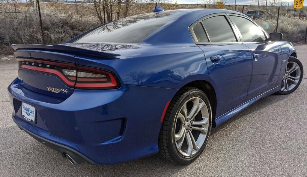 Used 2022 Dodge Charger R/T image 3