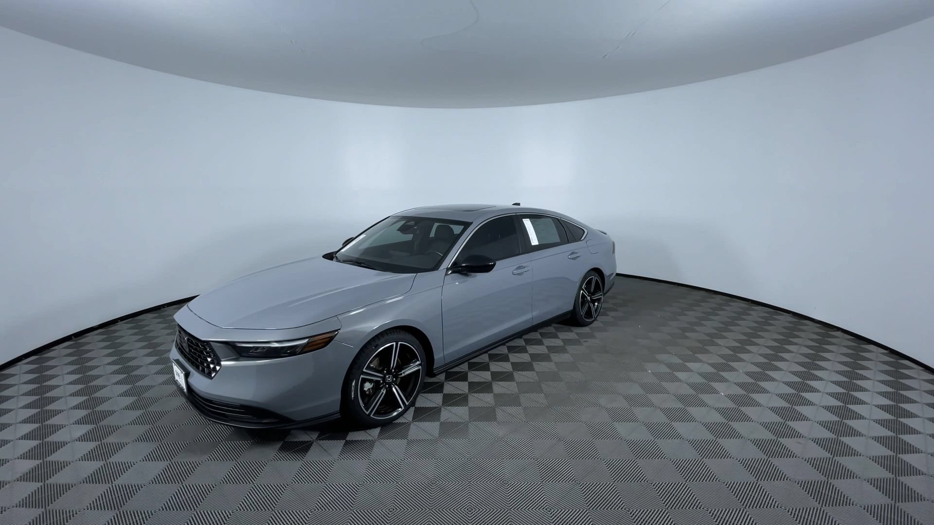 Used 2023 Honda Accord Sport image 4