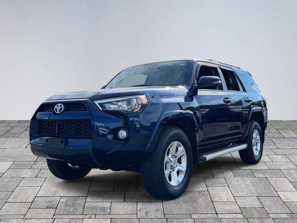 Used 2017 Toyota 4Runner SR5 Premium image 3