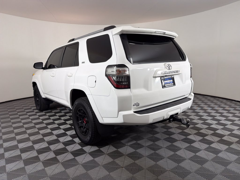 Used 2022 Toyota 4Runner SR5 Premium w/ TRD Black Wheel Package (TMS) AWD/4WD image 5