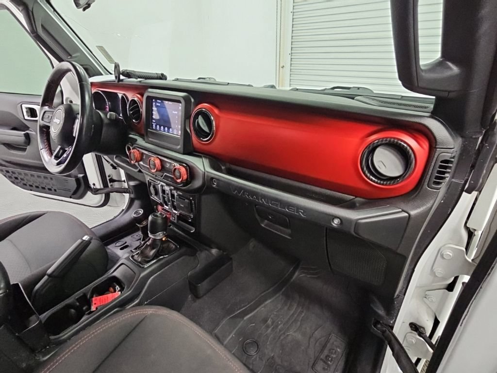 Used 2021 Jeep Wrangler Unlimited Rubicon AWD/4WD image 41