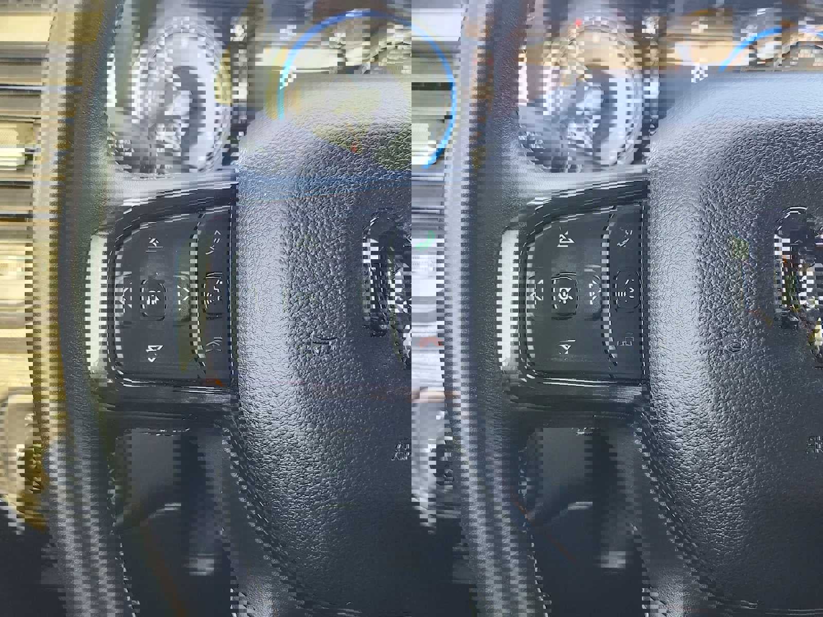 Used 2022 RAM 1500 Limited w/ Body-Colour Bumper Group image 17