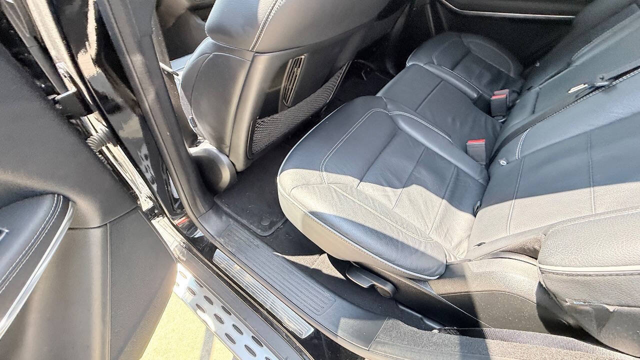 Used 2014 Mercedes-Benz GL 550 4MATIC image 27