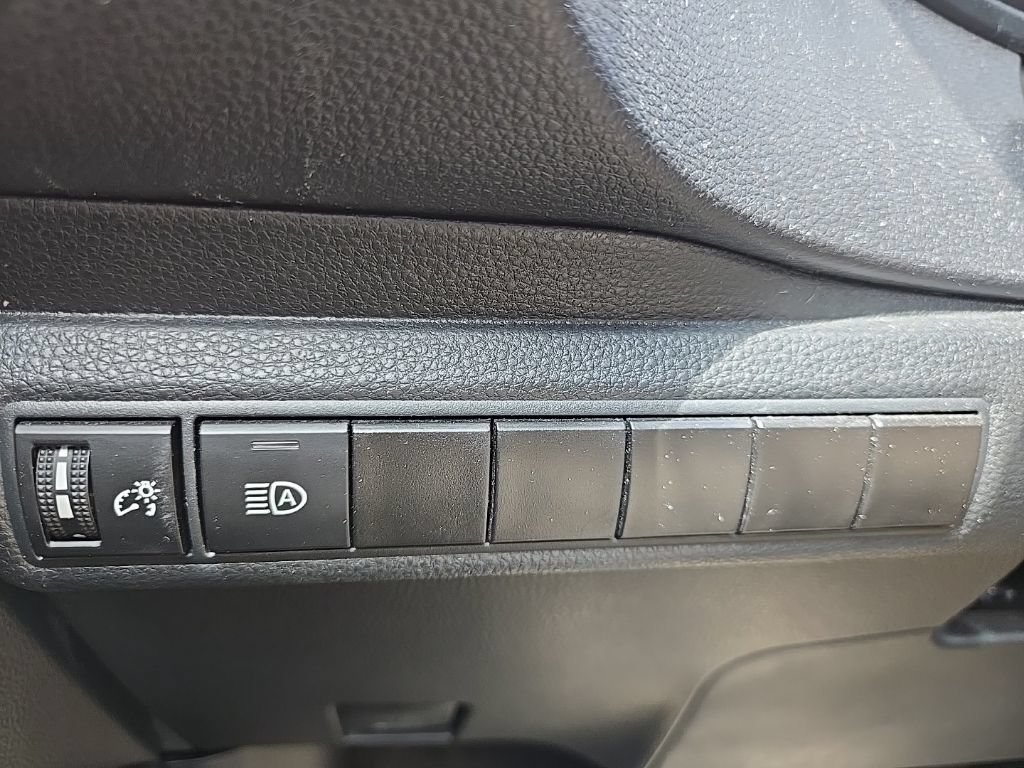 Used 2024 Toyota Corolla LE FWD image 20