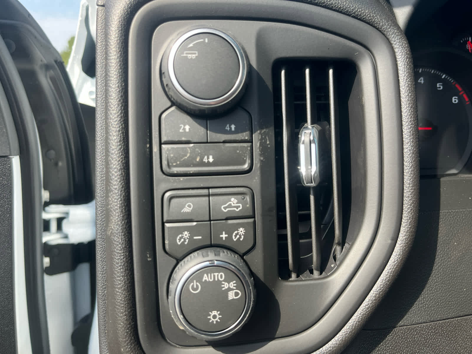 New 2026 Chevrolet Silverado 2500 Custom w/ Custom Value Package image 14
